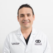 Dr. Alejandro Barragan