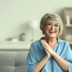 Whiten dentures